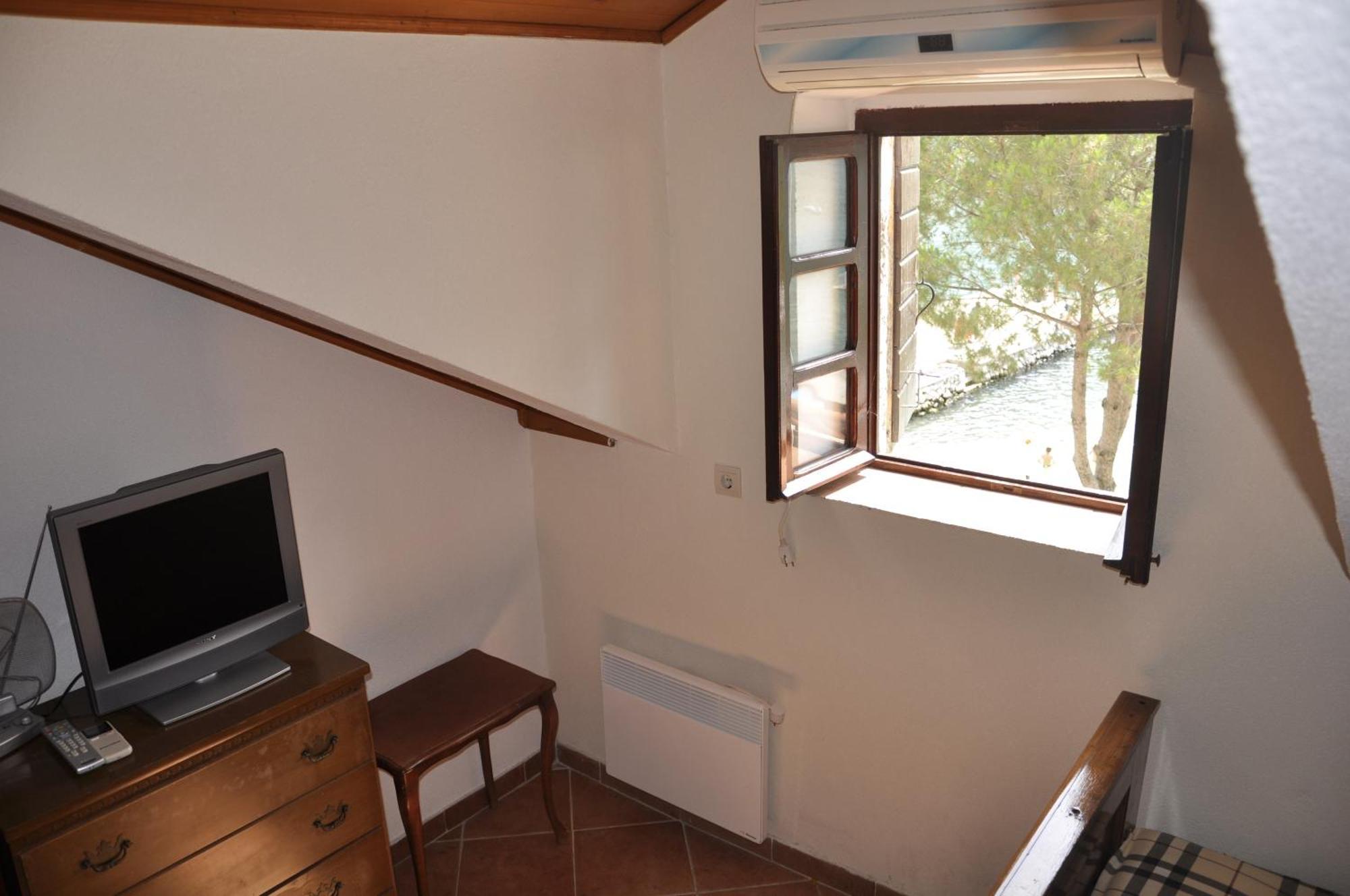 Vujosevic Apartment