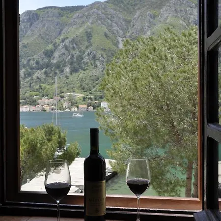 Apartments Vujosevic Kotor Exterior photo