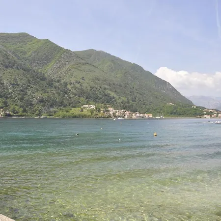 Apartments Vujosevic Kotor Exterior photo